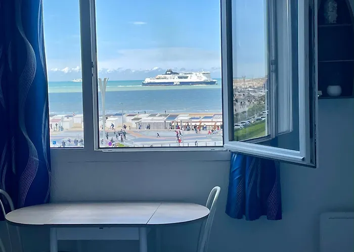 A La - Vue * Calais